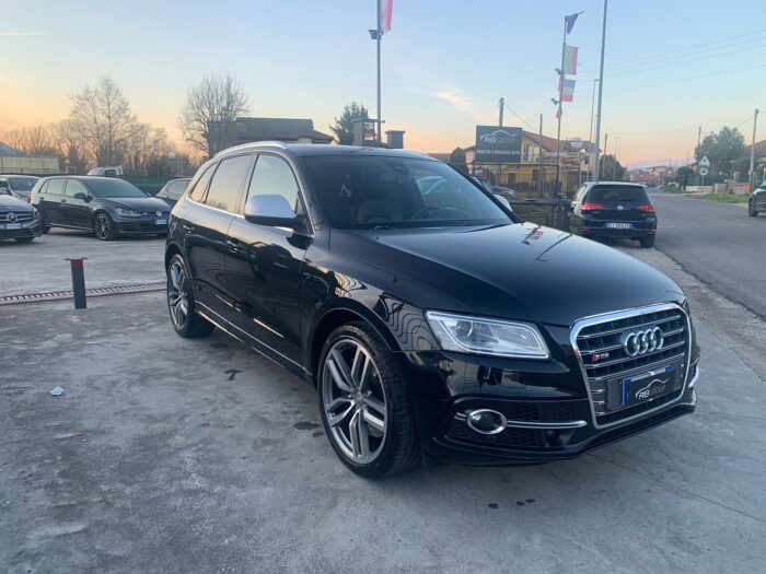 Audi Q5 SQ5 3.0 V6 TDI Biturbo quattro tiptronic - immagine 4