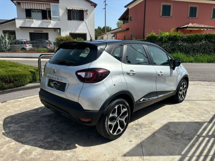 Renault Captur dCi 8V 90 CV Start&Stop Energy Life - immagine 4