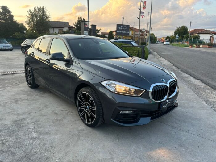 Bmw 116d 5p. Sport - immagine 3