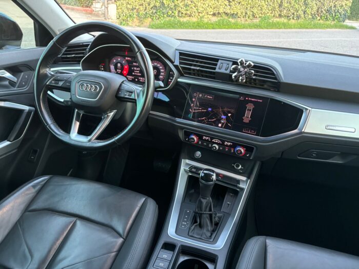 Audi Q3 SPB 35 TDI S tronic quattro edition - immagine 9