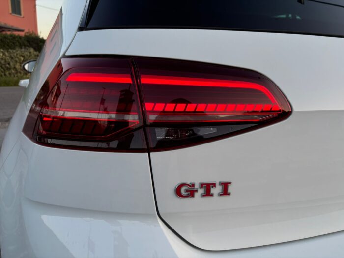 Volkswagen Golf 5p 2.0 tsi Gti Performance 245cv dsg - immagine 7