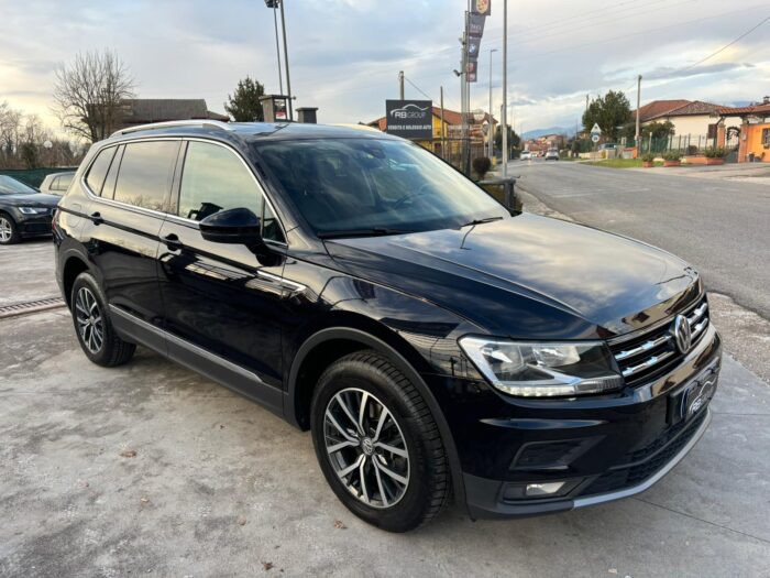 Volkswagen Tiguan Allspace 2.0 tdi 150cv 7posti DSG - immagine 3