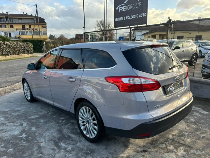 Ford Focus SW 1.6 tdci Titanium 115cv - immagine 6