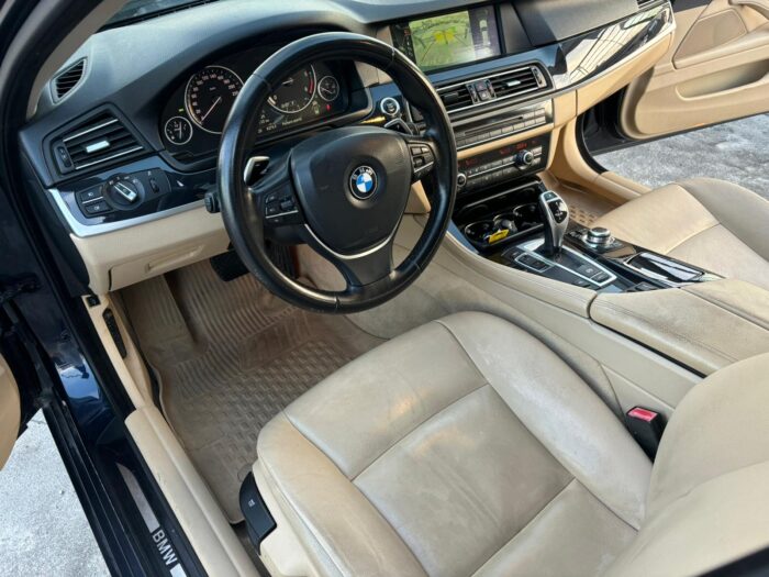 BMW 520d Touring Business auto - immagine 8